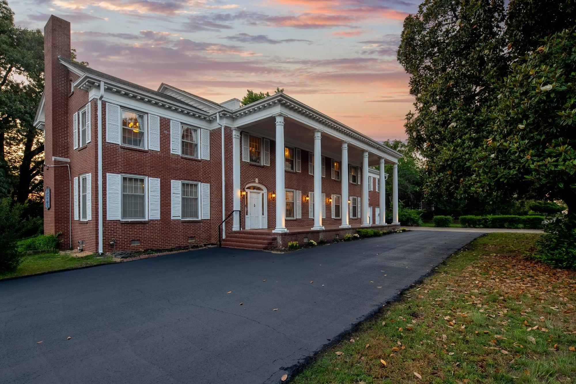 Beland Mansion-Royal Crown Suite! Fort Smith Esterno foto